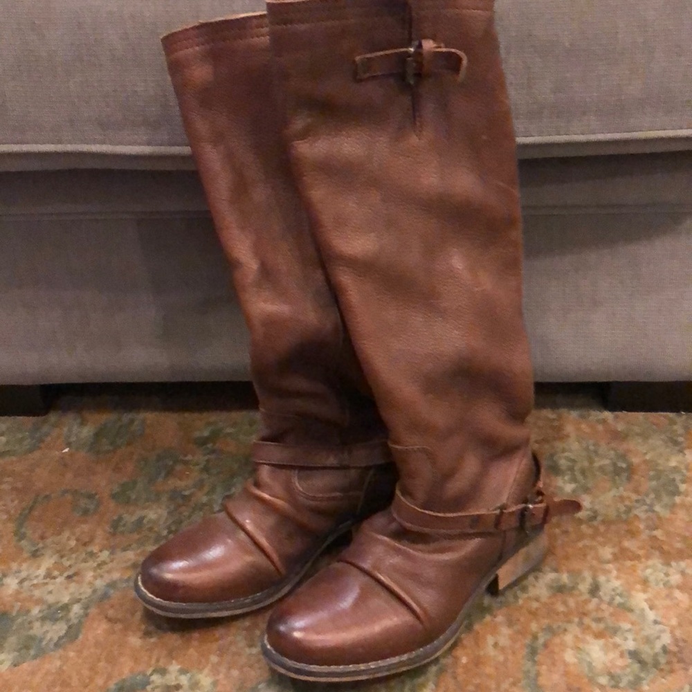 Steve Madden size 6 1/2 brown Moto boots